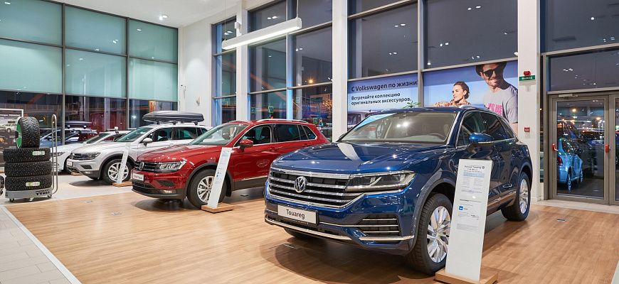 Volkswagen поднимает цены в России и уходит на карантин в Европе