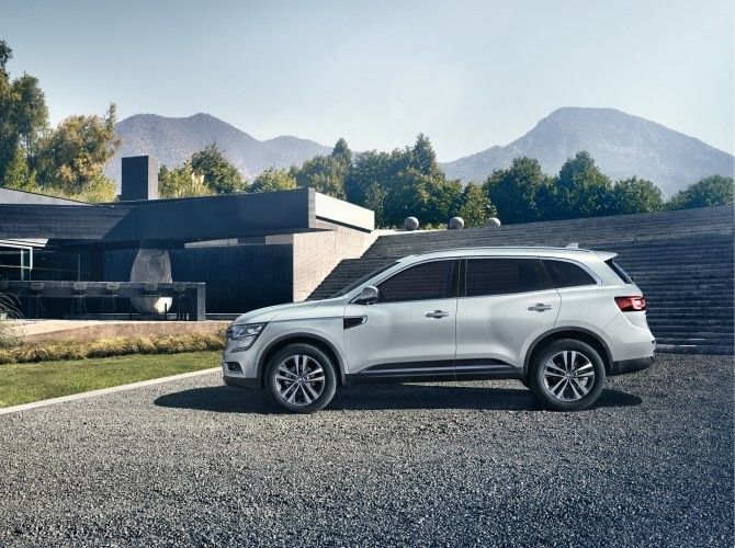 В России начались продажи нового Renault Koleos