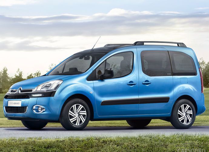 Citroen начали принимать заказы на новый "каблучок"