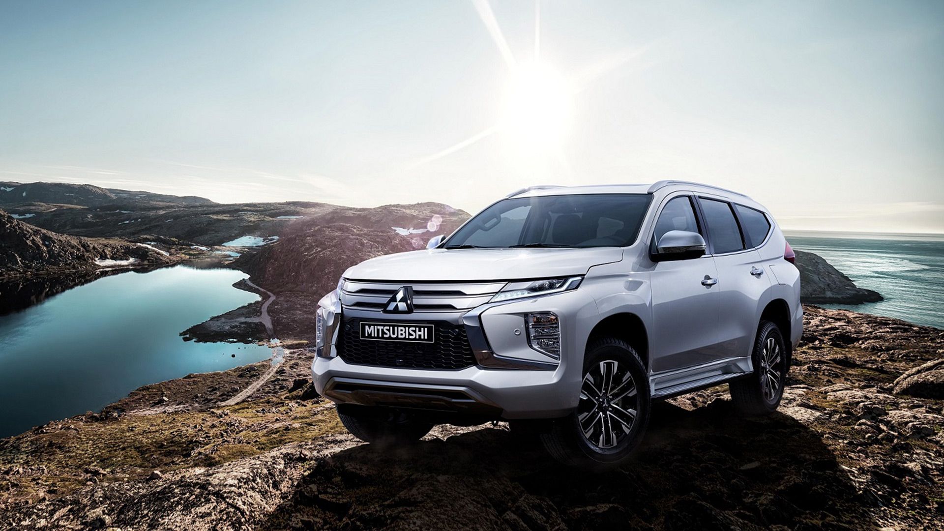 Объявлены характеристики обновлённого PAJERO SPORT для России