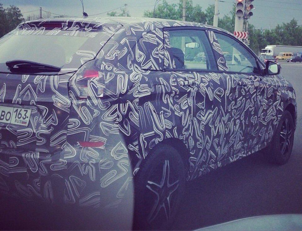 LADA XRAY сфотографировали во время тестов