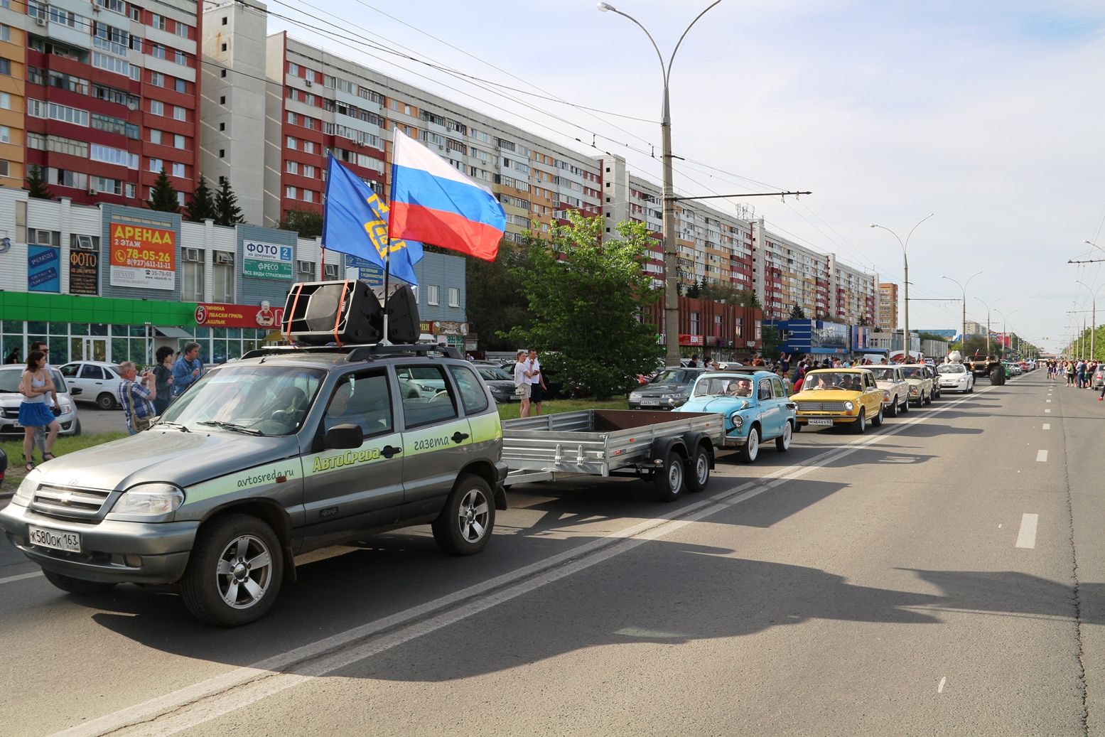 В День города Тольятти состоялся АВТОПАРАД ретро автомобилей