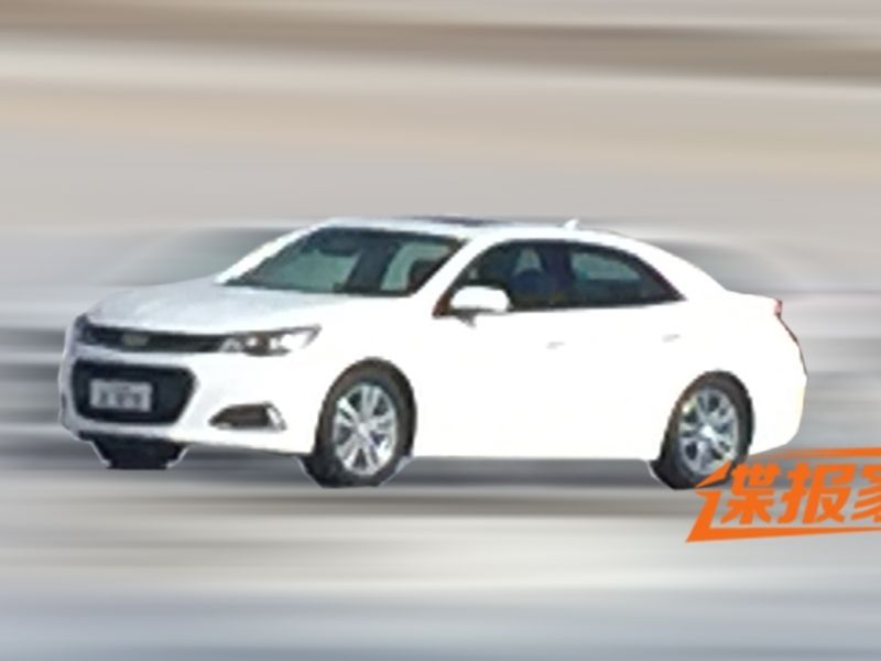 Флагманский седан Chevrolet выбрался на тесты