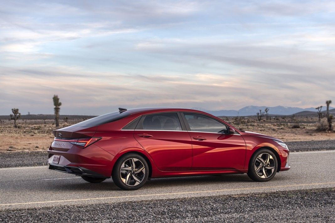 Hyundai Elantra седьмого поколения готовится к производству