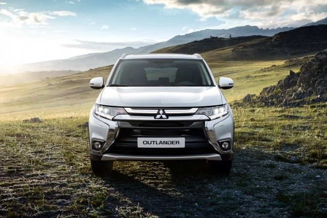 Mitsubishi Outlander получил доступную комплектацию 