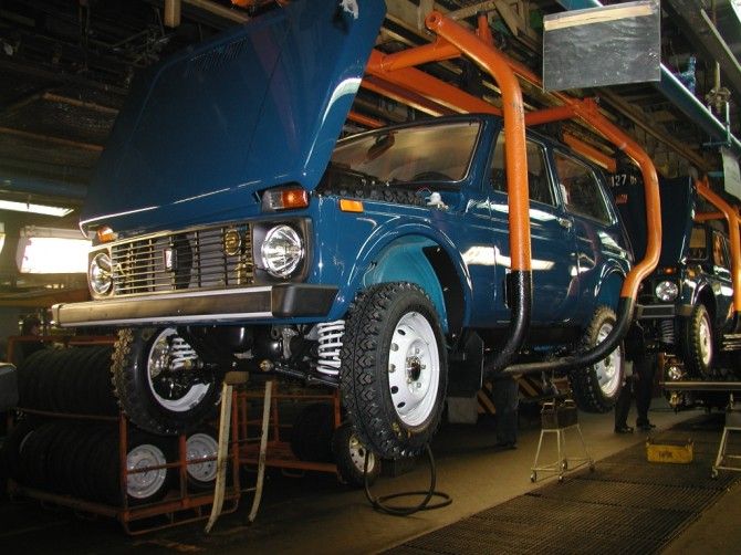 АВТОВАЗ перенес сборку трехдверной LADA 4x4 на главный конвейер