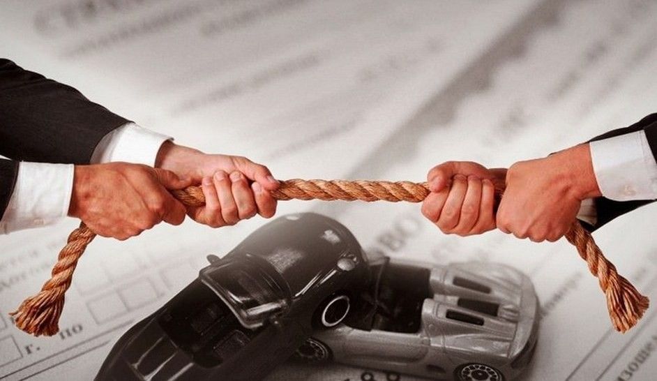 Спор со страховщиками: чем теперь поможет омбудсмен?