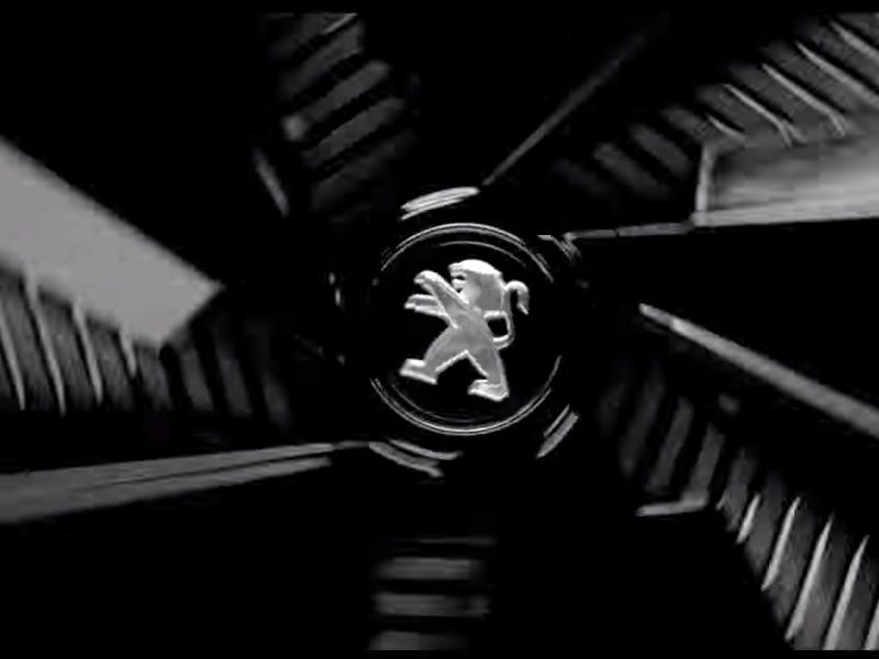 Peugeot интригует: первый видеотизер таинственной модели