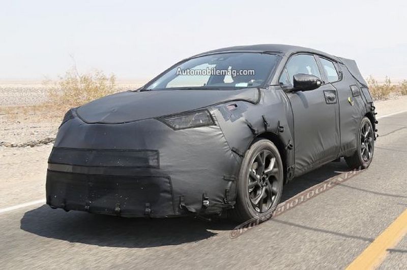 Дешевле RAV4: компания Toyota тестирует новый кроссовер