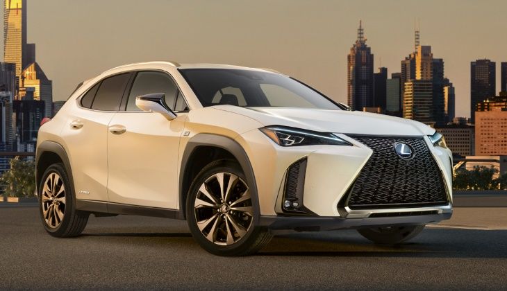 Lexus представит компактный кроссовер