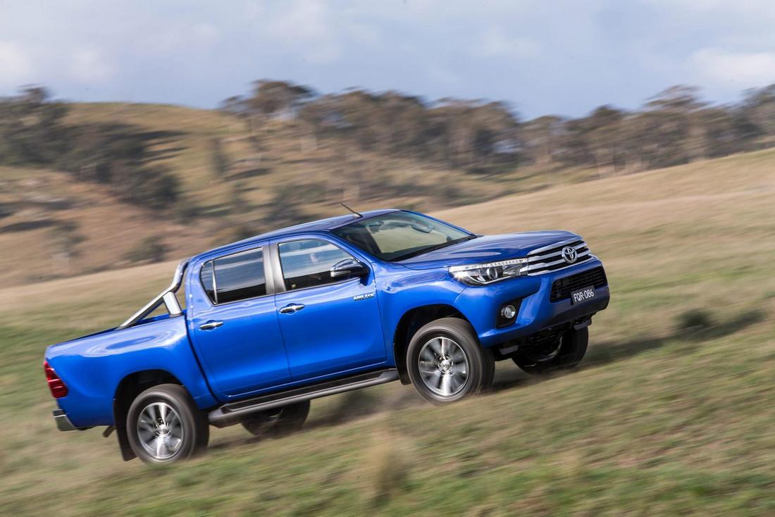 Пикап Toyota Hilux сменил поколение