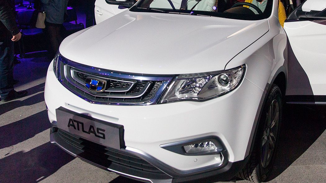 Что стало с кроссовером Geely Atlas после года езды? Видео. 