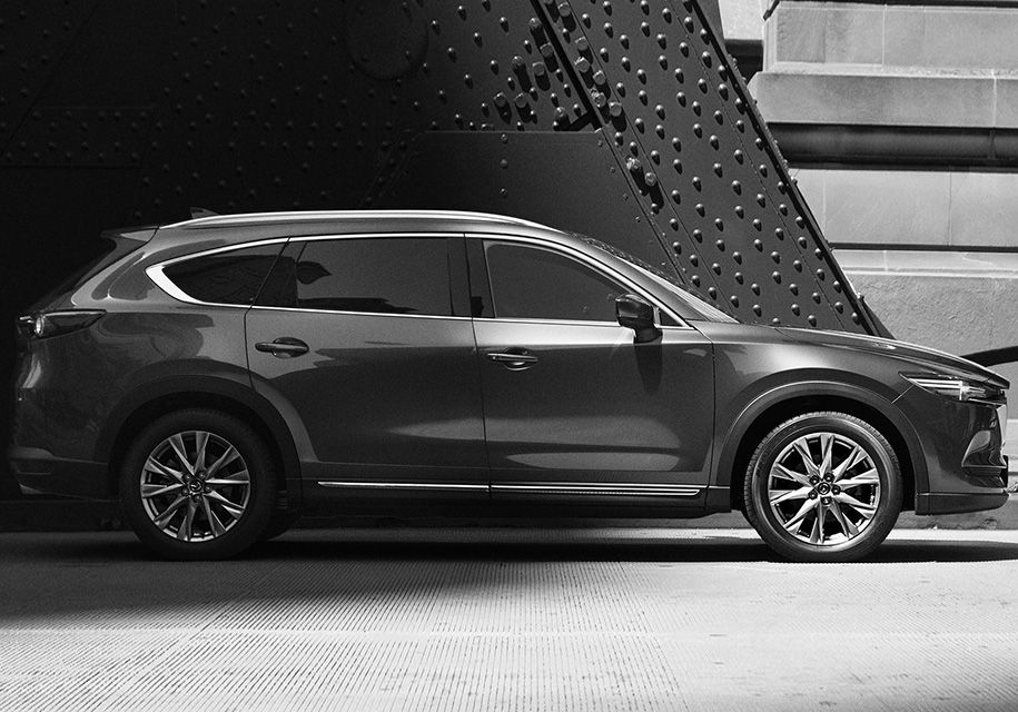 Mazda показала профиль нового семиместного кроссовера