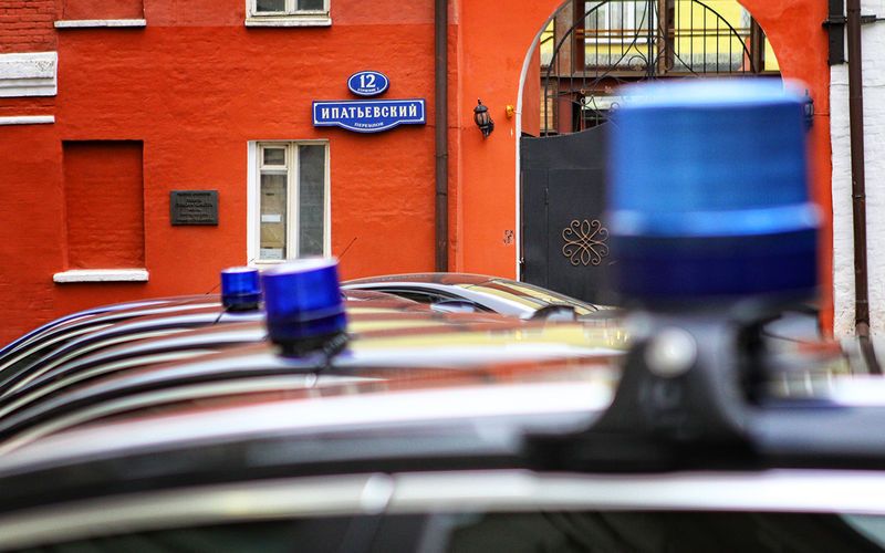 "Справедливая Россия" озаботилась "мигалками" 