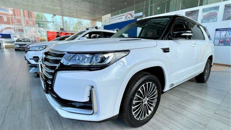Доля китайских авто наконец перевалила за 50%.
