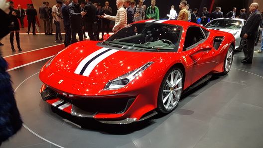 Ferrari дала суперкару имя, с которым в России его не продать 