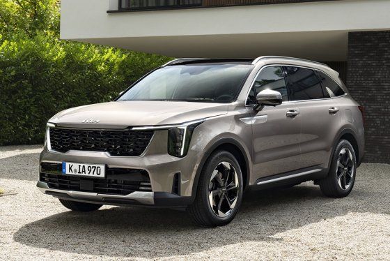В Россию приехал новый Kia Sorento в топовой версии