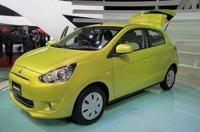 Седаны Mitsubishi Mirage по цене Vesta в России