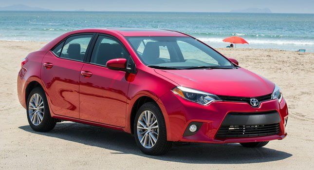 У Toyota массовый отзыв в России. Опять подушки