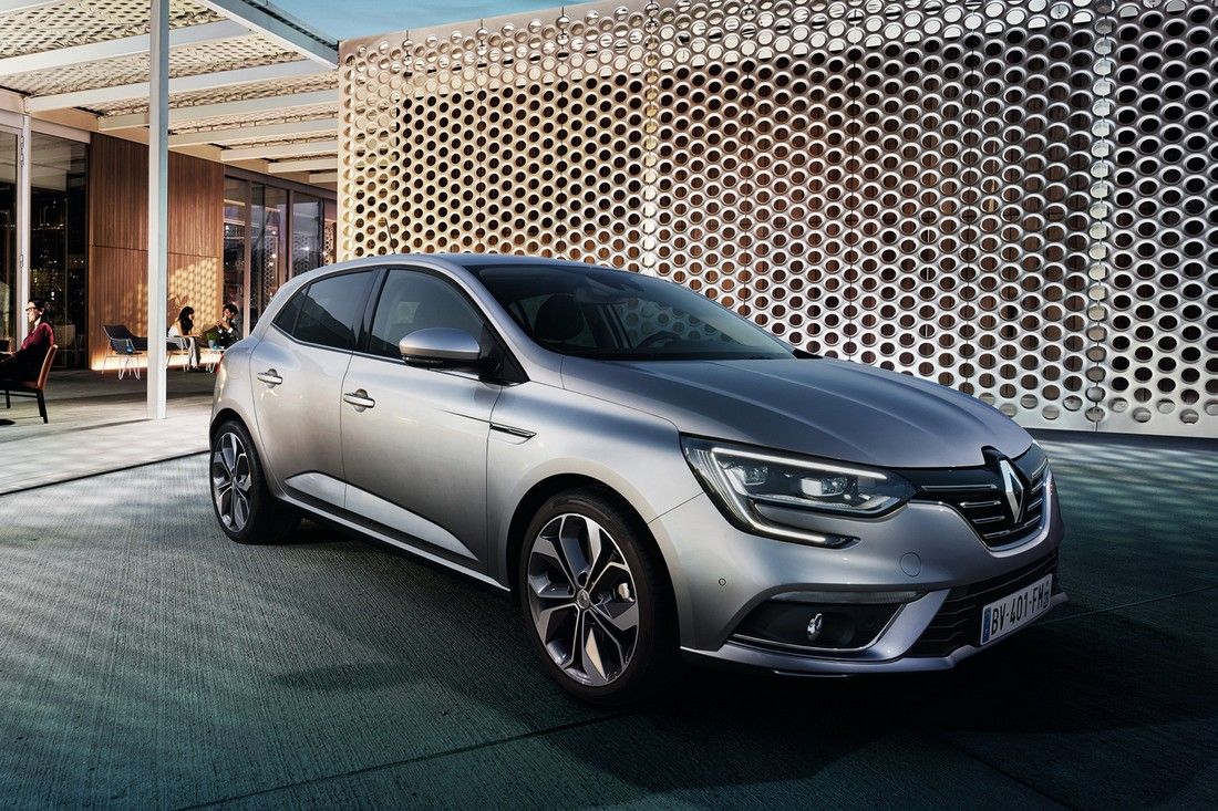 Официально: компания Renault показала новый Megane