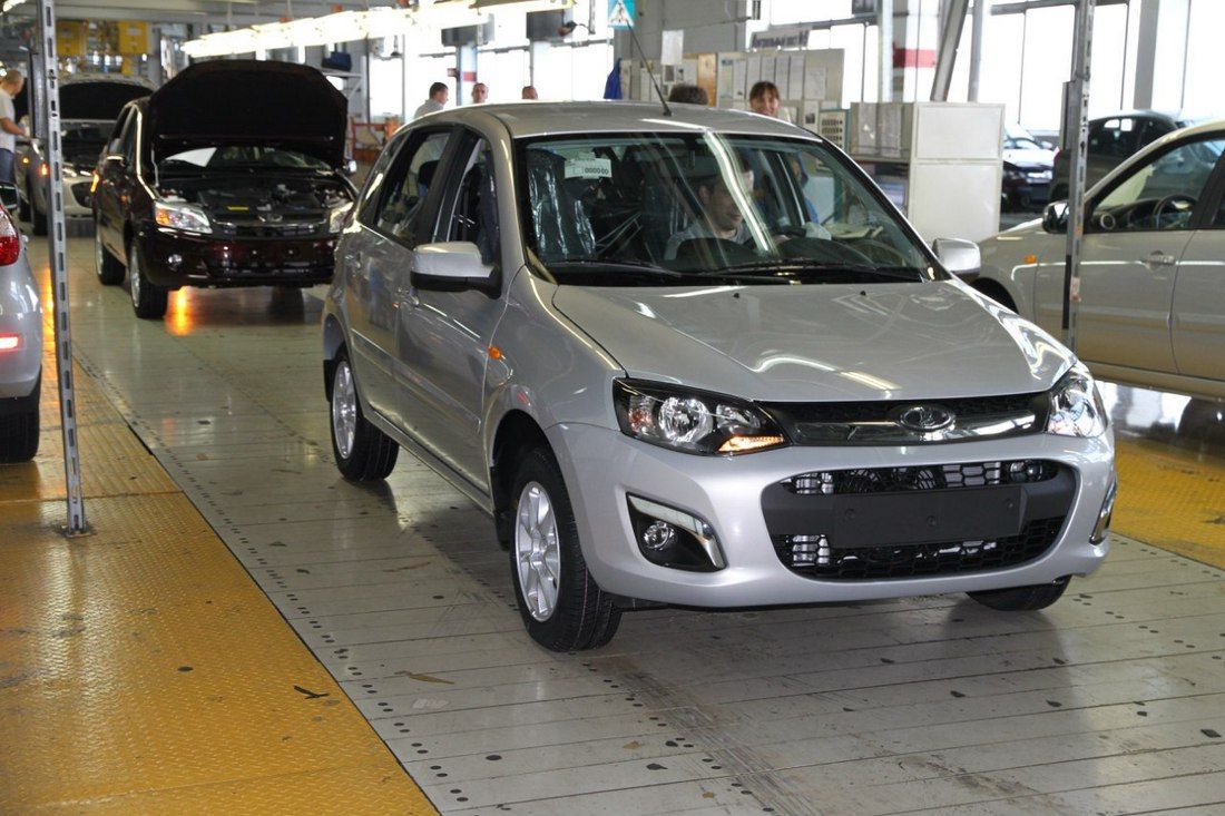 АВТОВАЗ уже выпустил более 400 тысяч автомобилей