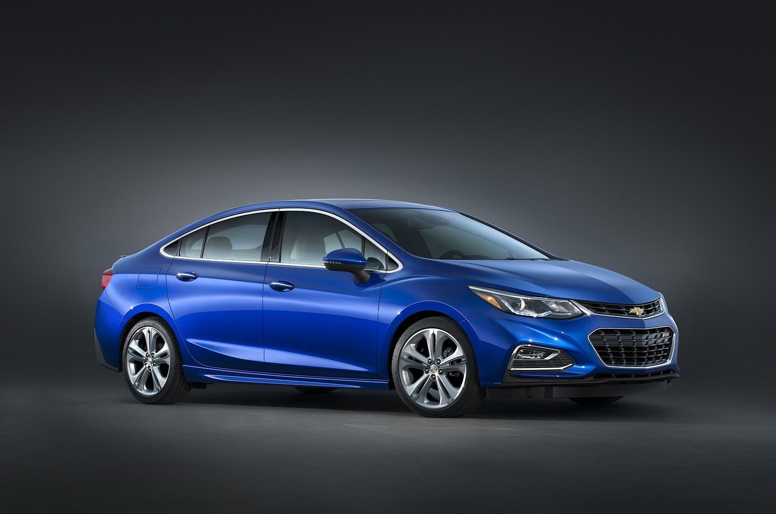 Представлен Chevrolet Cruze нового поколения