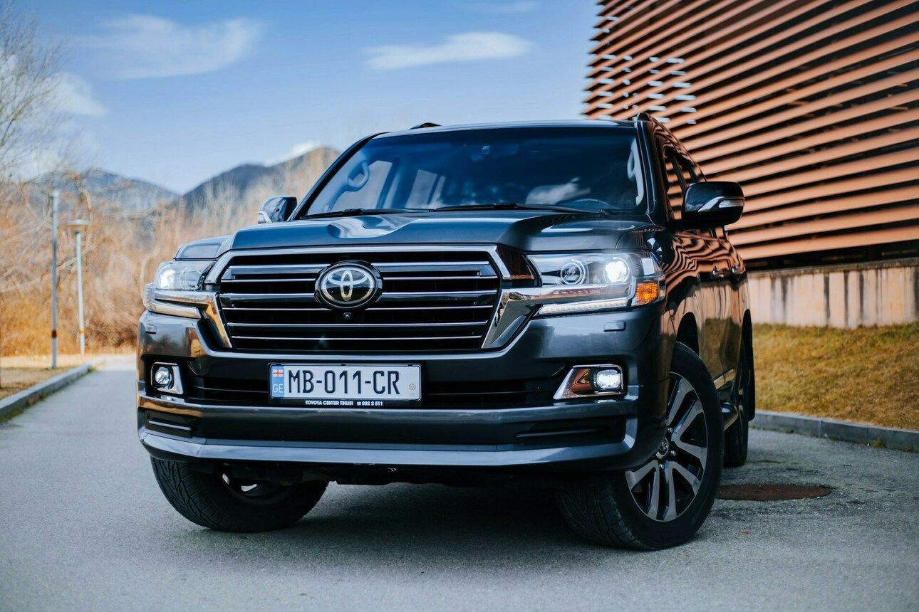 Почему покупают «убитые» Toyota Land Cruiser?