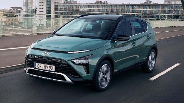В Россию приехал новый кроссовер Hyundai Bayon за 2,4 млн рублей