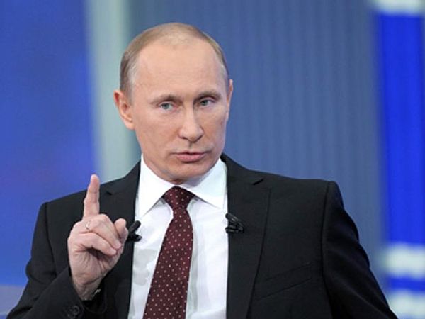 Владимир Путин: без господдержки рынок сократился бы на 30-40%