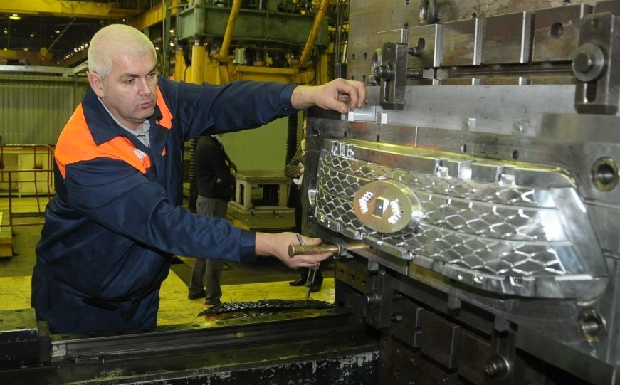 АВТОВАЗ купил завод для новых LADA