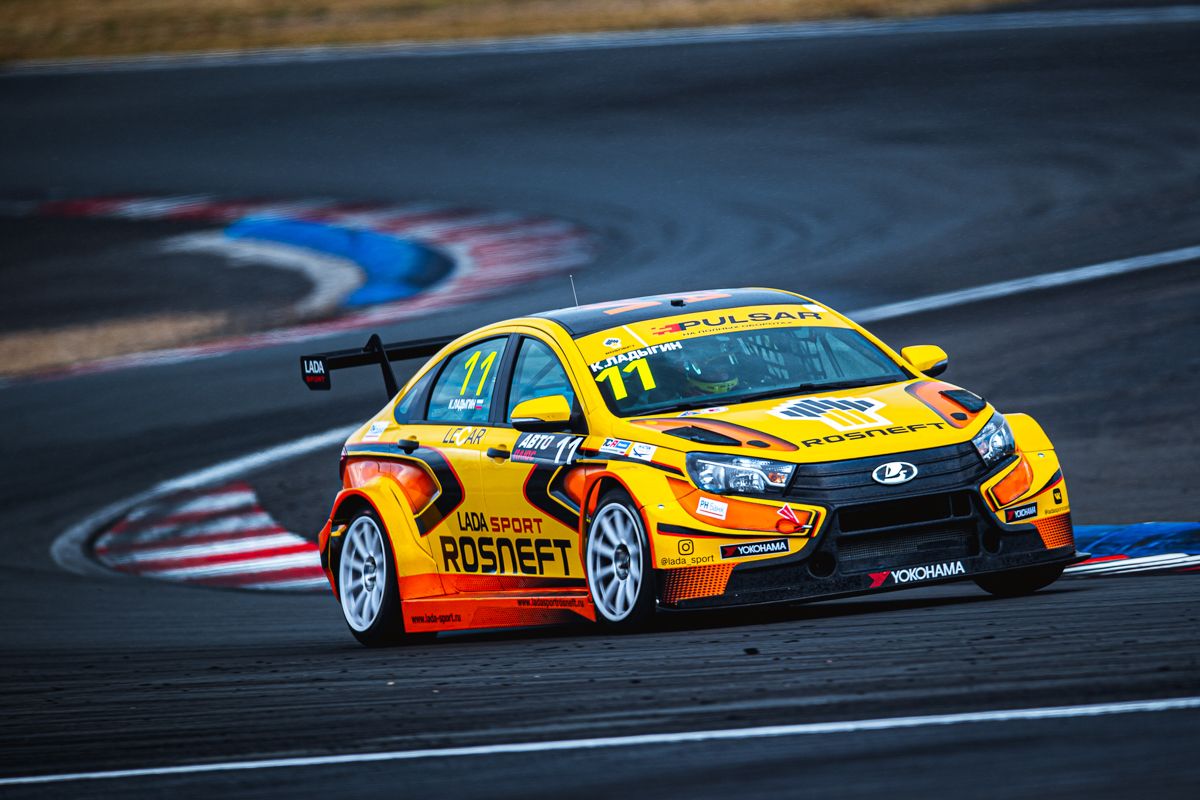 LADA Sport ROSNEFT дебютирует в Кубке Мира WTCR