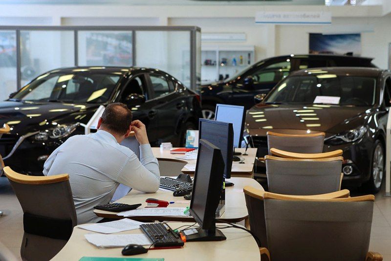 26 компаний изменили цены на свои автомобили за месяц