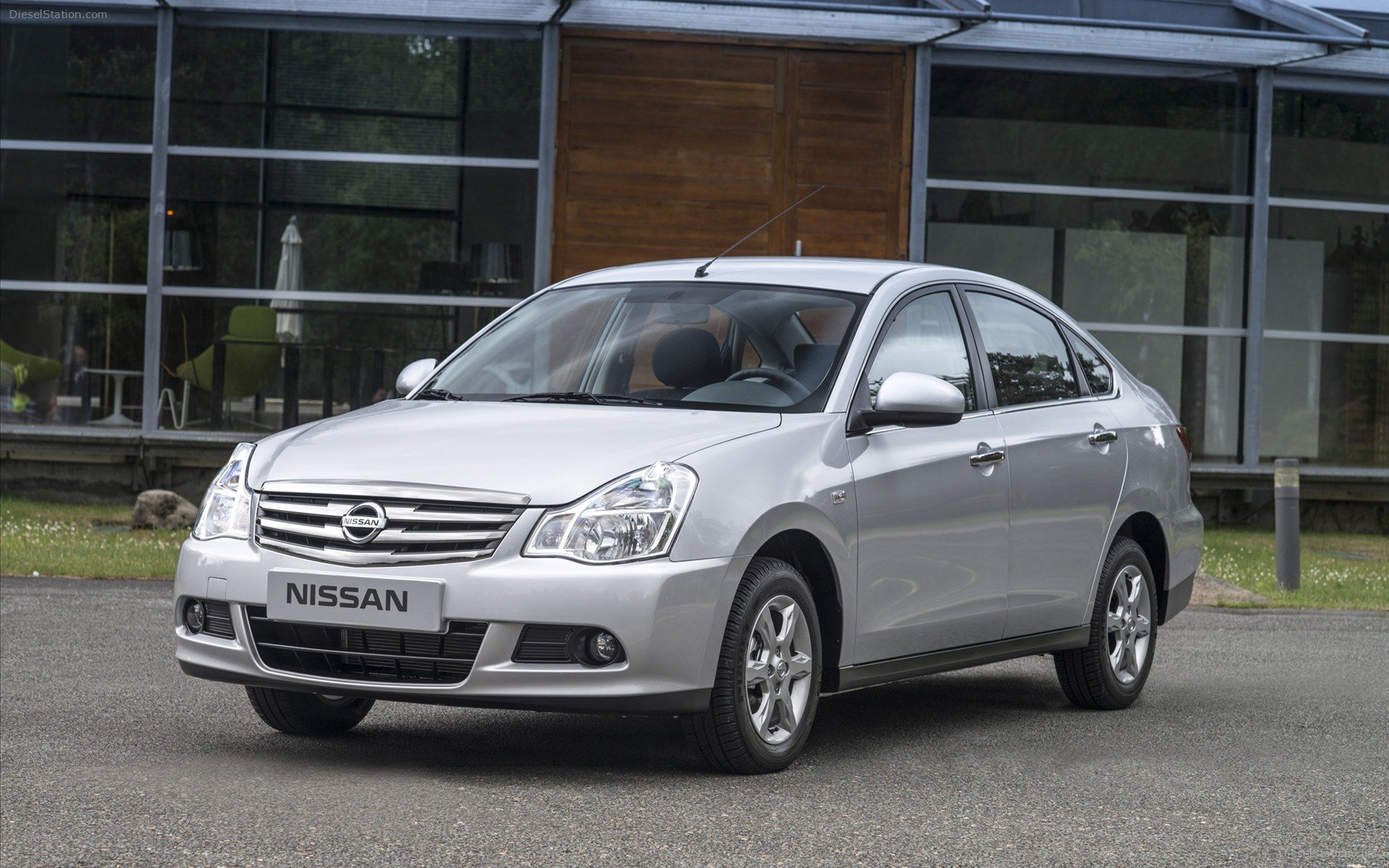 Nissan отзывает в России более 42 тысяч Almera