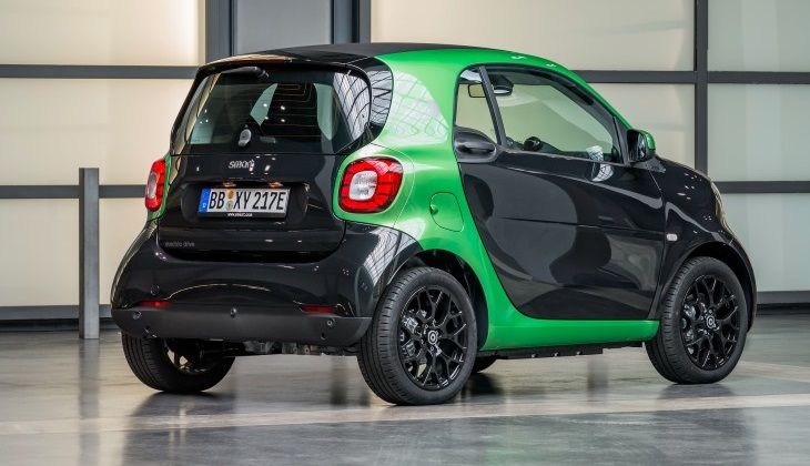 Электрический Smart появится в России в следующем году