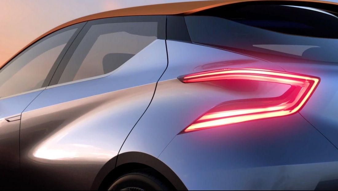 Совершенно новый хэтчбек Nissan предстал на видео