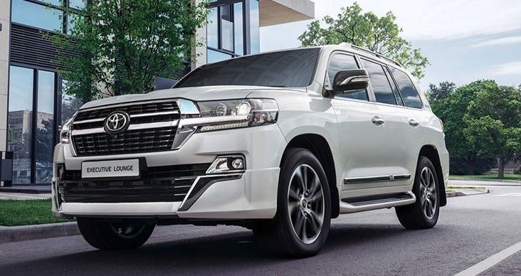Начался прием заказов на "МЕЧТУ" - обновленную версию Land Cruiser 200 Executive Lounge