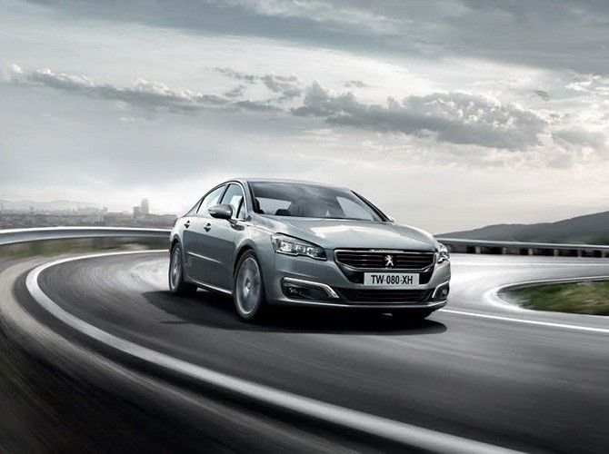 Седан Peugeot 508 подорожал на 260 тысяч 