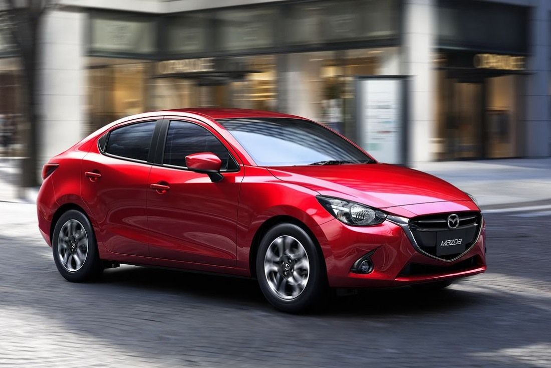 Ещё одна новинка Mazda – теперь компактный седан