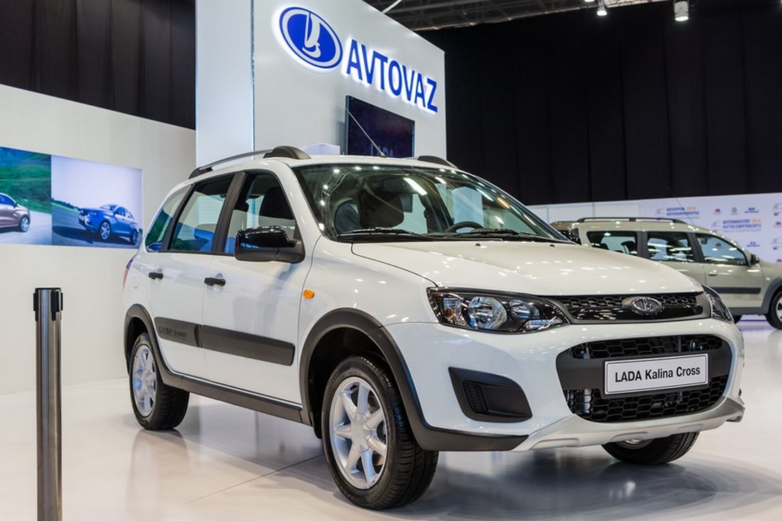 Россияне предпочитают отечественные и японские автомобили