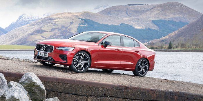 Новый Volvo S60 добрался до РФ 