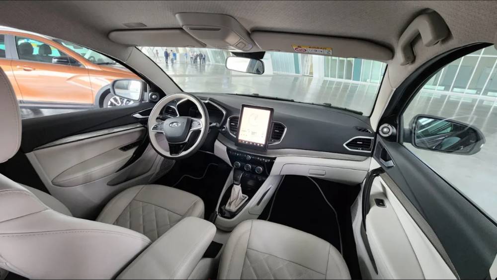Обзор комплектаций Lada Aura