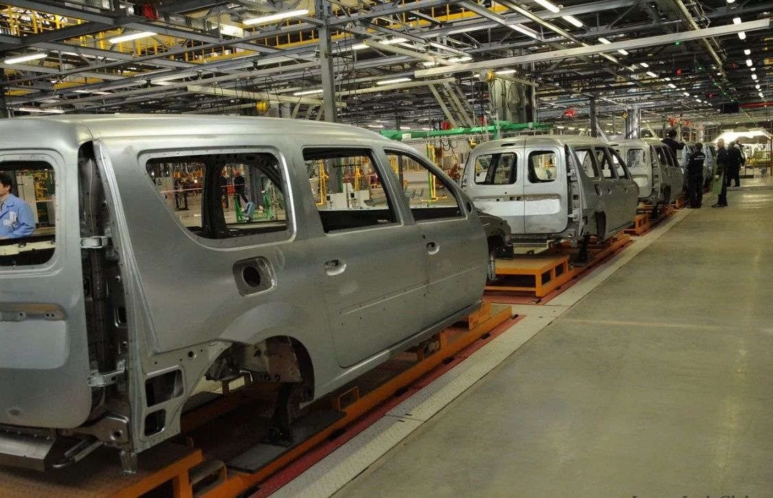 АВТОВАЗ готовит возобновление производства LADA Largus