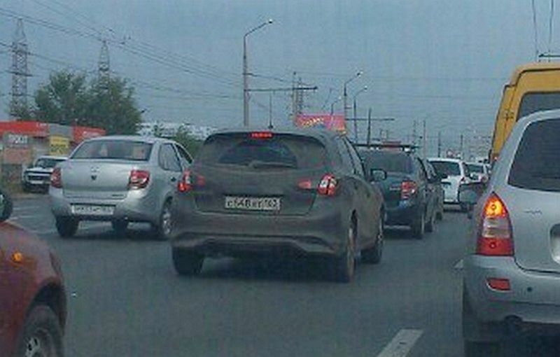 Nissan тестирует новый хэтчбек, предназначенный для России?