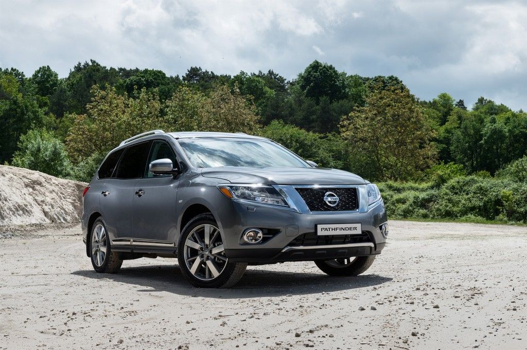 Nissan назвал рублёвые цены нового Pathfinder