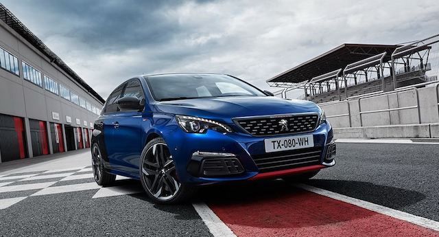 Peugeot 308 и 508 ушли из России