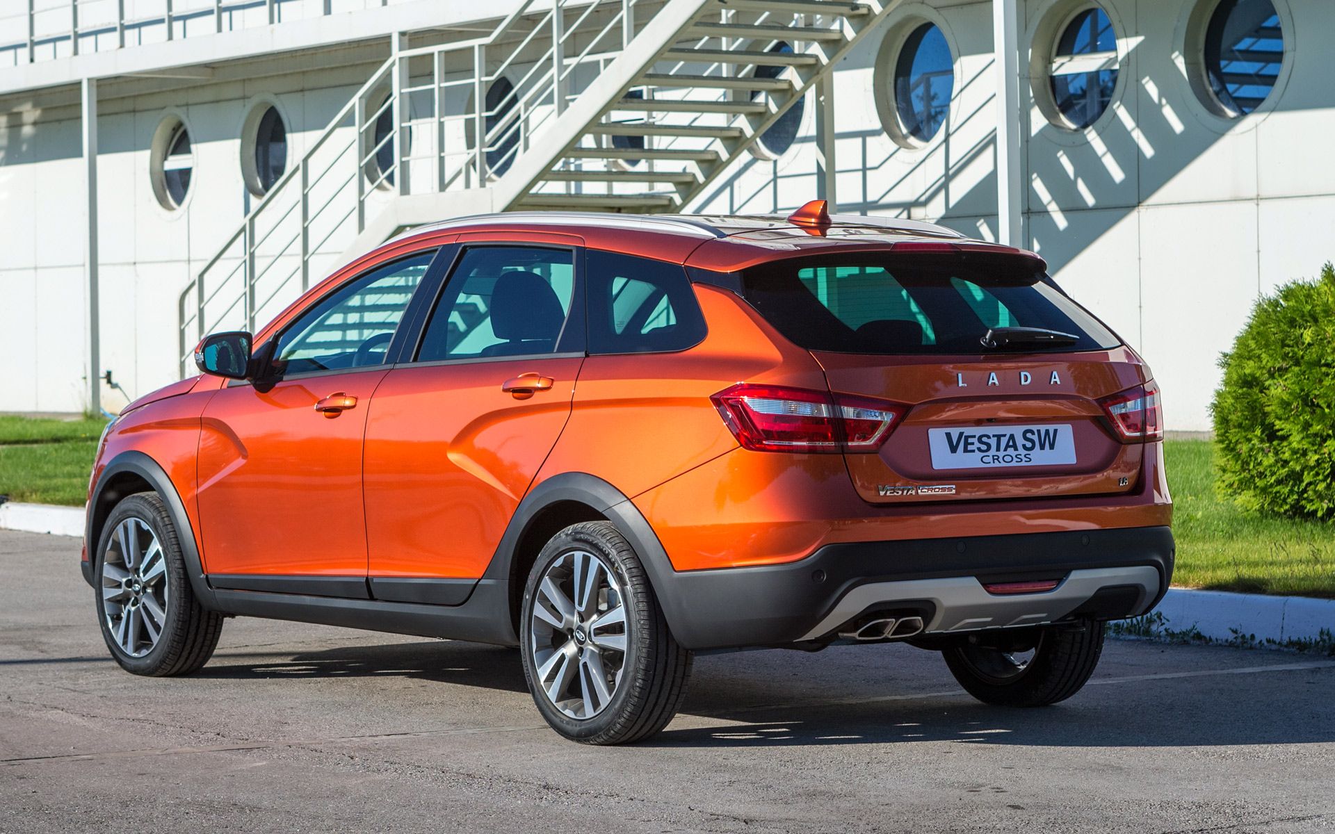 Краш-тест Lada Vesta SW Cross: не без проблем