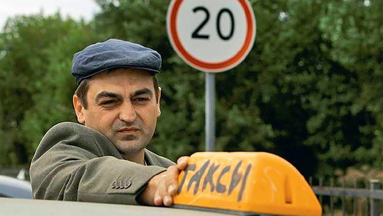 Выгонят ли эмигрантов из такси? 