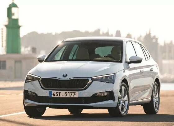 В РФ начались продажи Skoda Scala