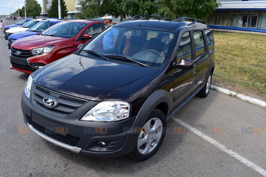 АВТОВАЗ обновил Lada Largus. Но это еще не рестайлинг!