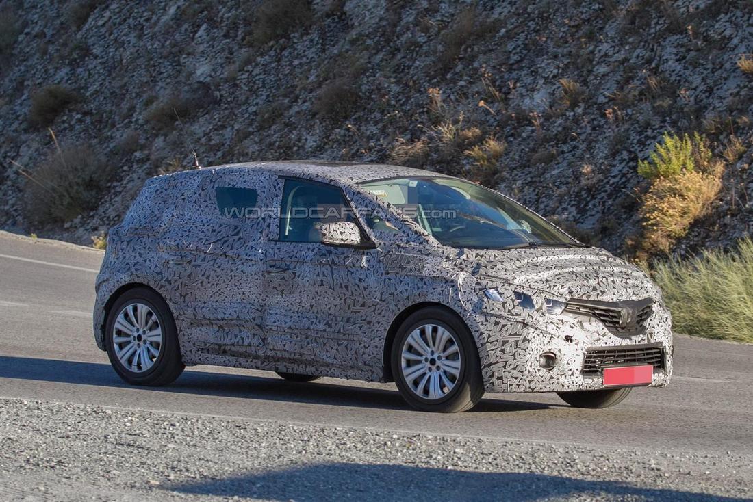 Renault тестирует новую модель